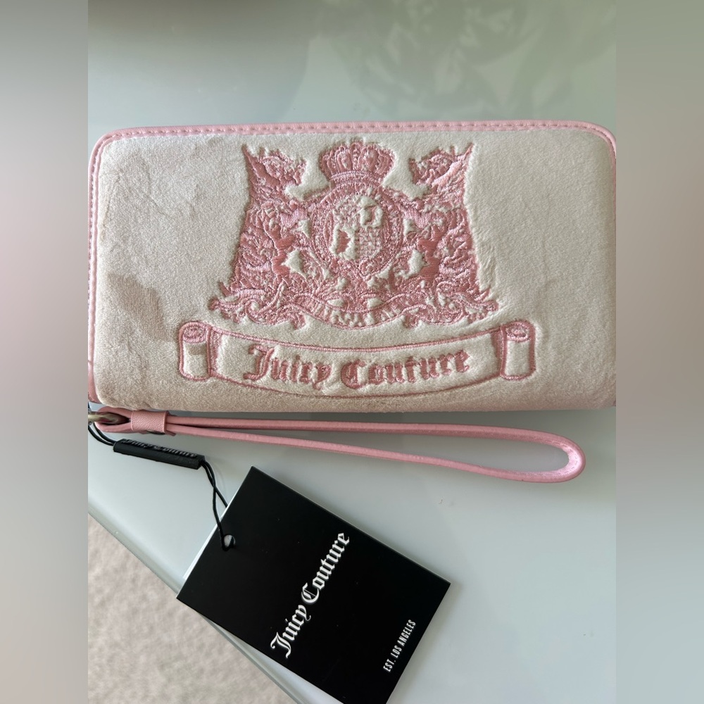 Viral Juicy Couture UK Twig Scottie Dog Pink Beige Velour zipper Wallet